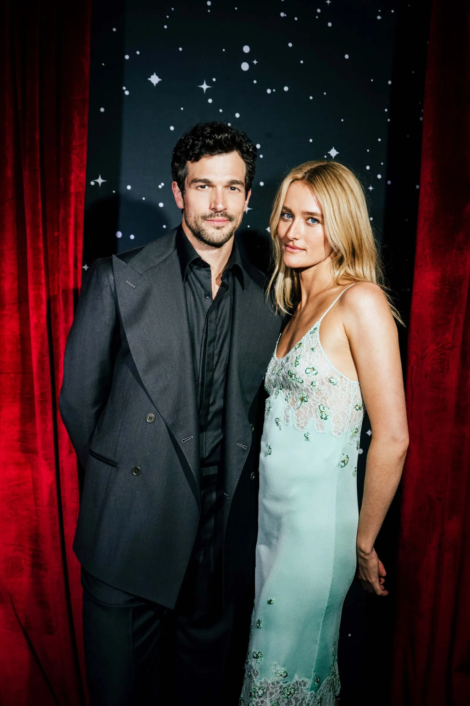 Sarah Pidgeon en Paul Anthony Kelly bij de pre-Oscars-party