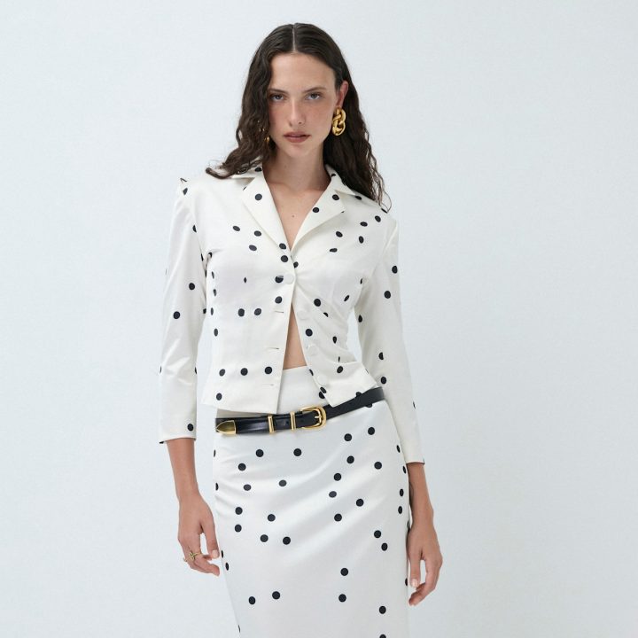 wees-niet-als-andy-sachs-door-dit-essentiele-accessoire-te-onderschatten-391890