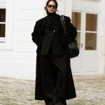 Streetstyle beeld van een tas met studs