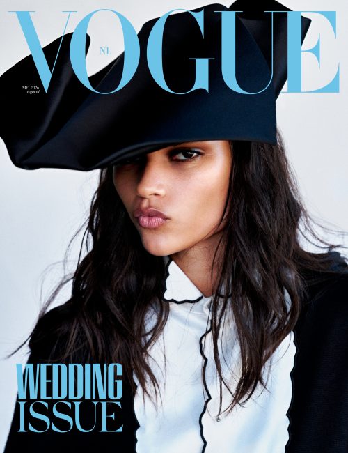 ariana-grande-laat-zien-hoe-je-winter-whites-op-de-chicste-manier-draagt-390676