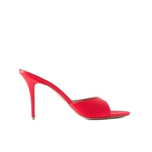 Satijnen sandalen van Amina Muaddi