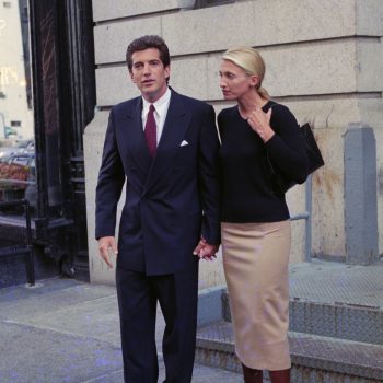 koningin-maxima-kopieert-een-op-een-deze-iconische-look-van-carolyn-bessette-kennedy-391987