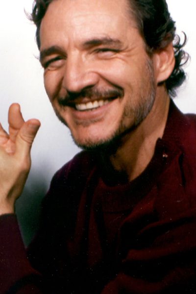 pedro-pascal-is-nu-officieel-een-chanel-man-390618