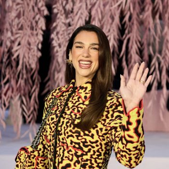 6-boeken-die-je-volgens-bookclubhost-dua-lipa-gelezen-moet-hebben-391900