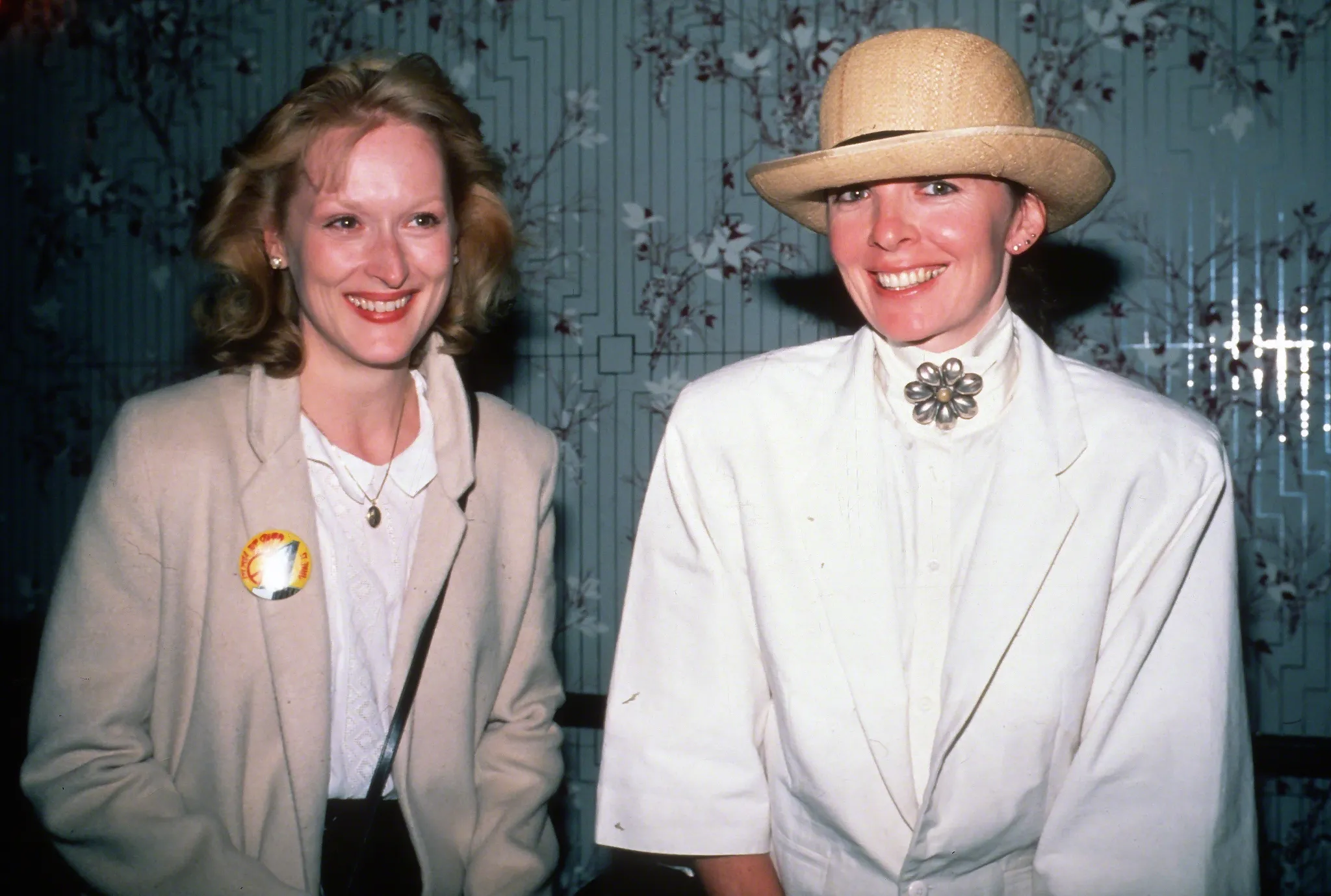 Een vintage foto van Meryl Streep met Diane Keaton