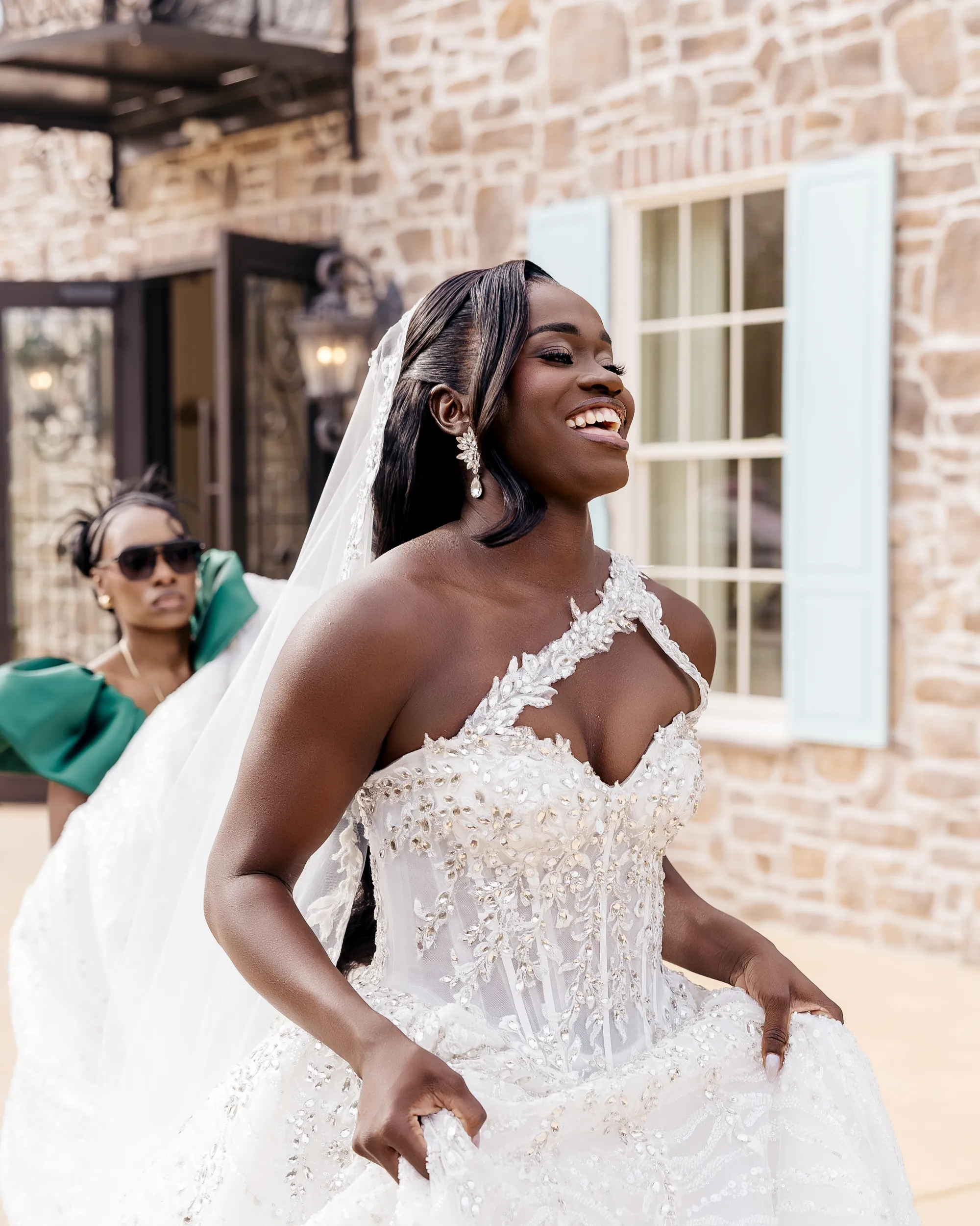 De bruiloft van Noah Lyles en Junelle Bromfield