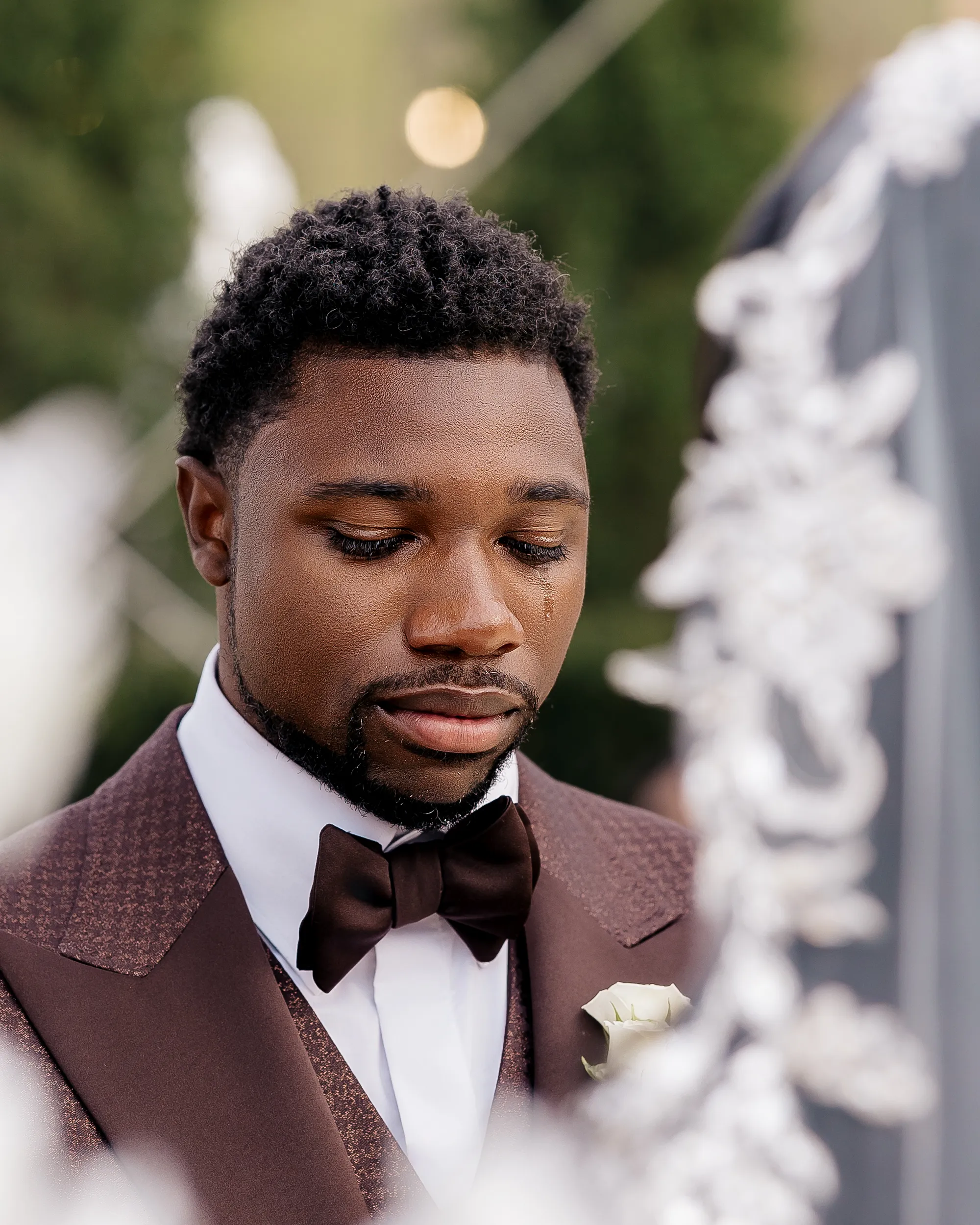 De bruiloft van Noah Lyles en Junelle Bromfield