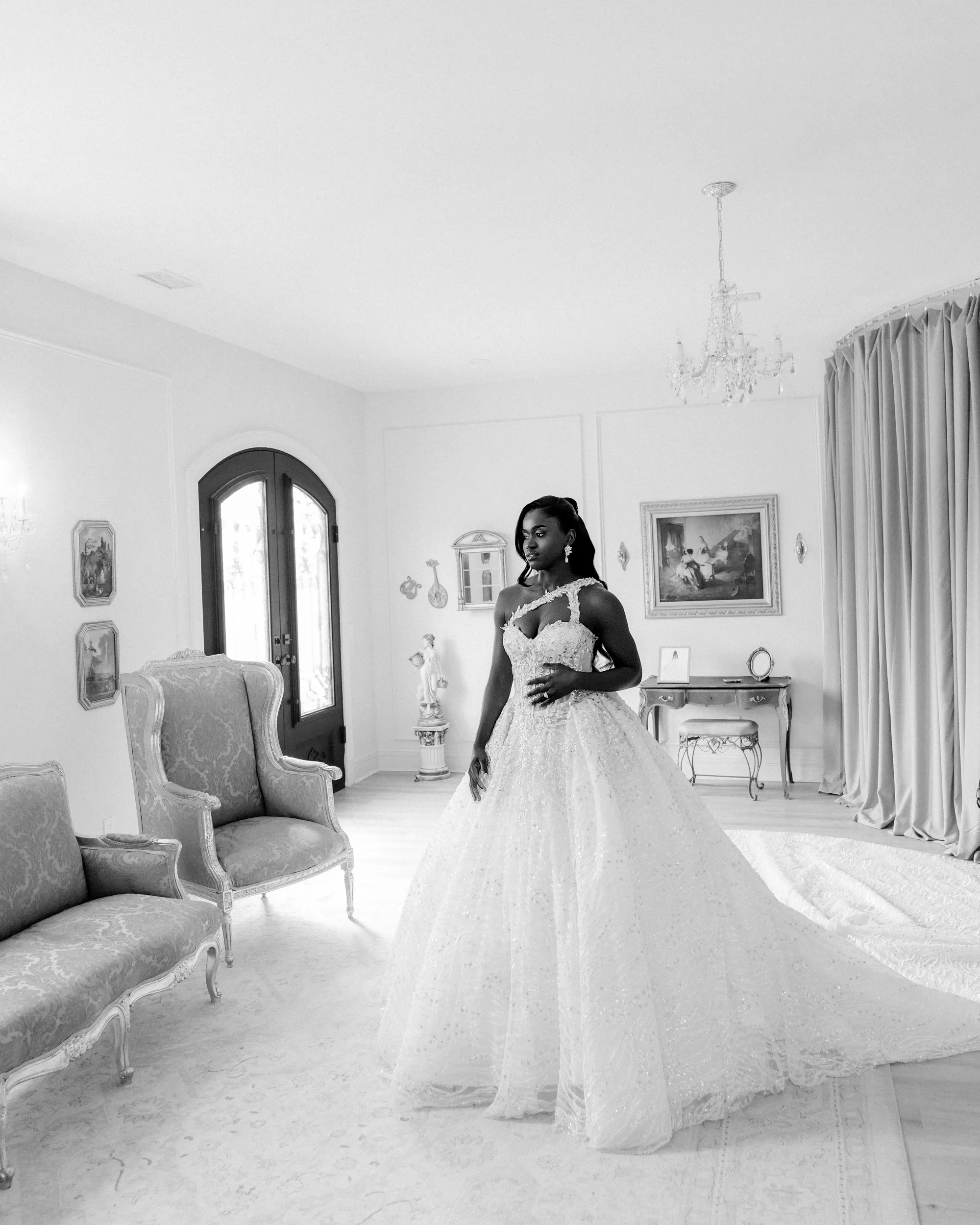 De bruiloft van Noah Lyles en Junelle Bromfield