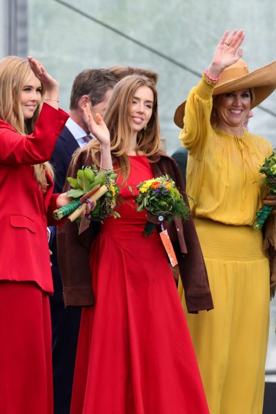 ga-deze-zomer-voor-een-little-red-dress-net-als-prinses-alexia-op-koningsdag-2026-392478