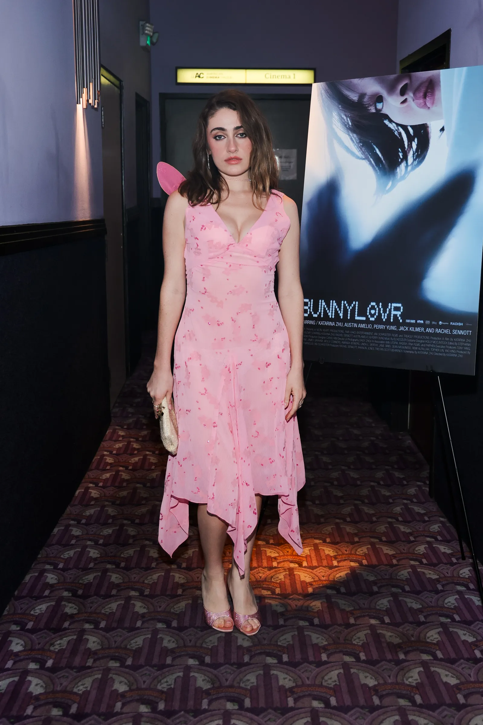 Rachel Sennott draagt Anna Sui in maart 2026