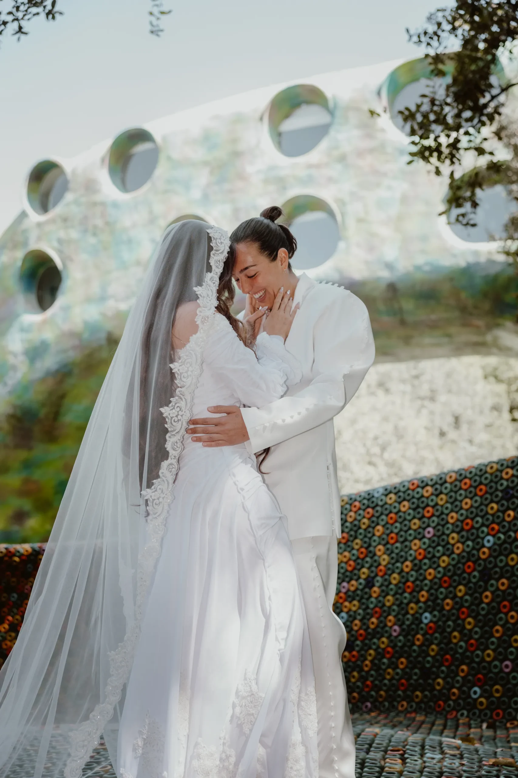 De surrealistische bruiloft van Sofia Alva en Dan Haddad