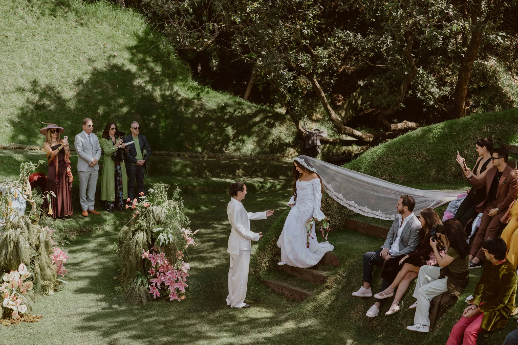 De surrealistische bruiloft van Sofia Alva en Dan Haddad