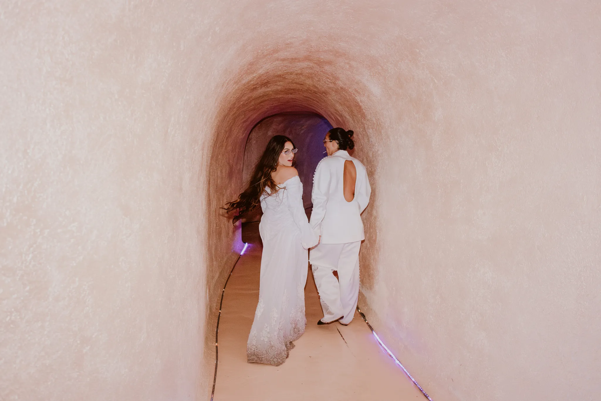 De surrealistische bruiloft van Sofia Alva en Dan Haddad