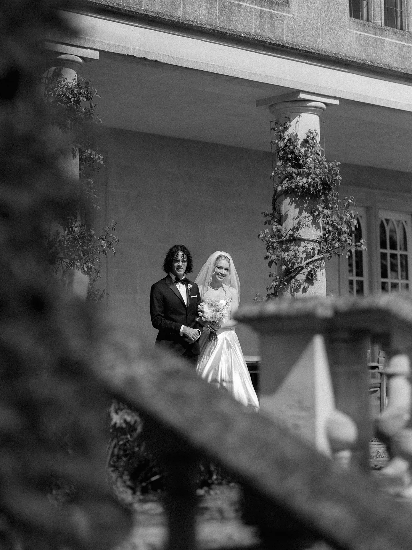 Beeld van de bruiloft van Jack Whitehall en Roxy Horner