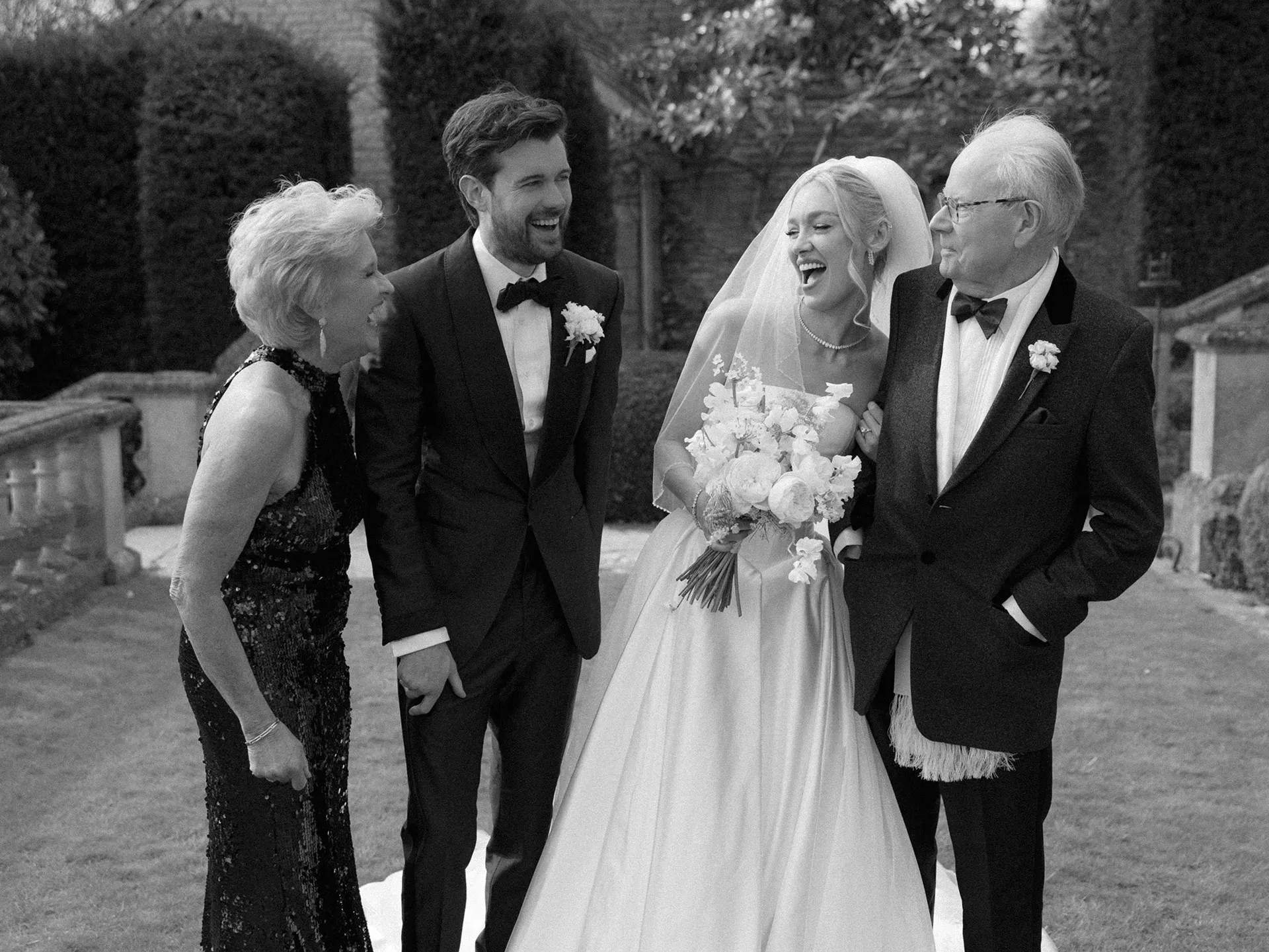 Beeld van de bruiloft van Jack Whitehall en Roxy Horner