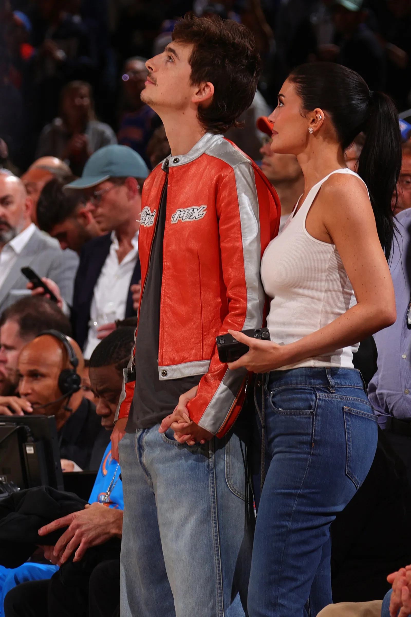 Kylie Jenner en Timothée Chalamet bij de Knicks