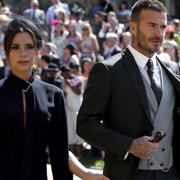 victoria-beckhams-gewaagde-looks-als-wedding-guest-van-tutu-tot-witte-slipdress-393167