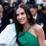 Demi Moore in Balenciaga bij de slotceremonie van het Cannes Film Festival 2026