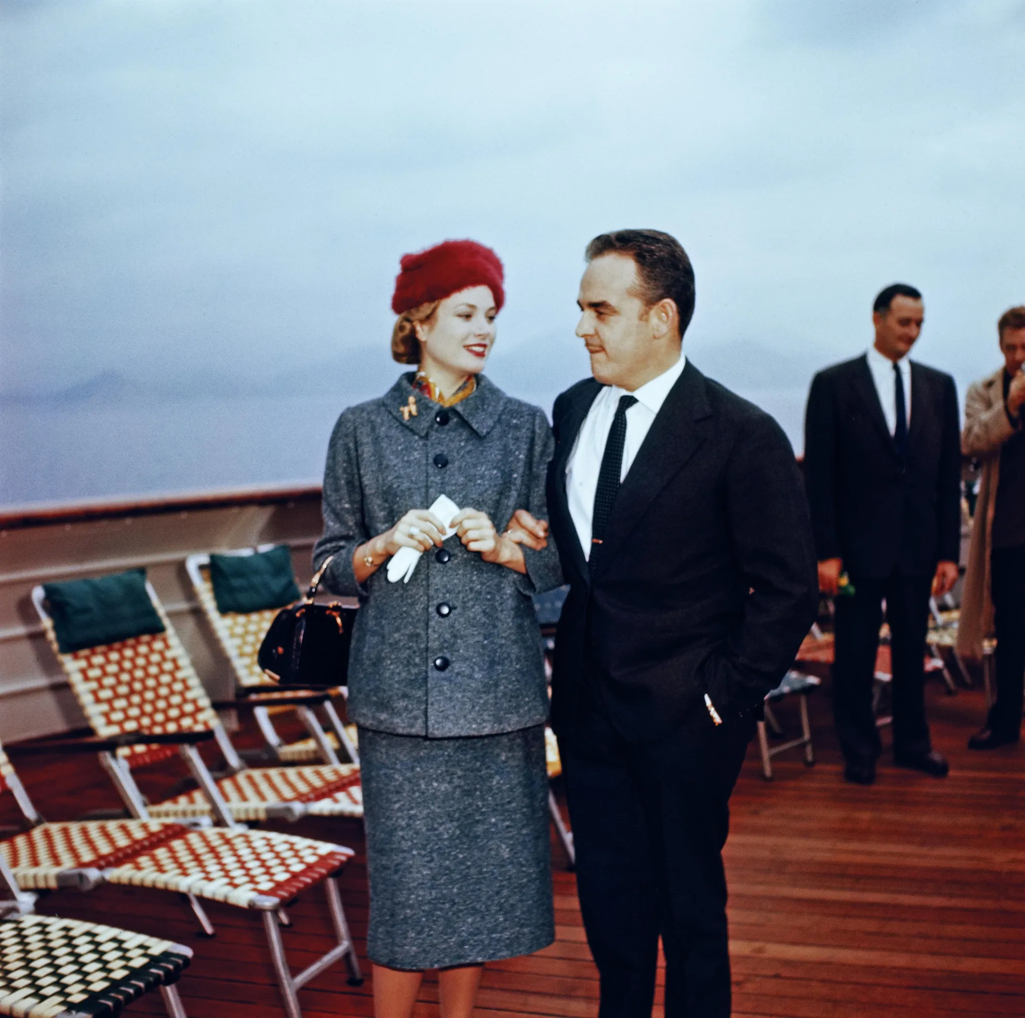 Grace Kelly en prins Rainier III van Monaco op het Cannes Film Festival in 1956