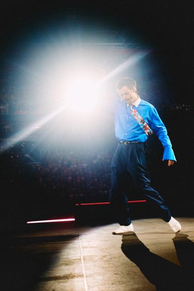harry-takes-amsterdam-harry-styles-trapt-zijn-concertreeks-af-in-custom-celine-394911