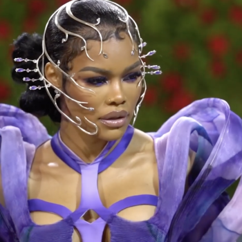 voor-de-meest-dramatische-met-gala-look-moeten-we-al-5-jaar-op-rij-bij-teyana-taylor-zijn-392959
