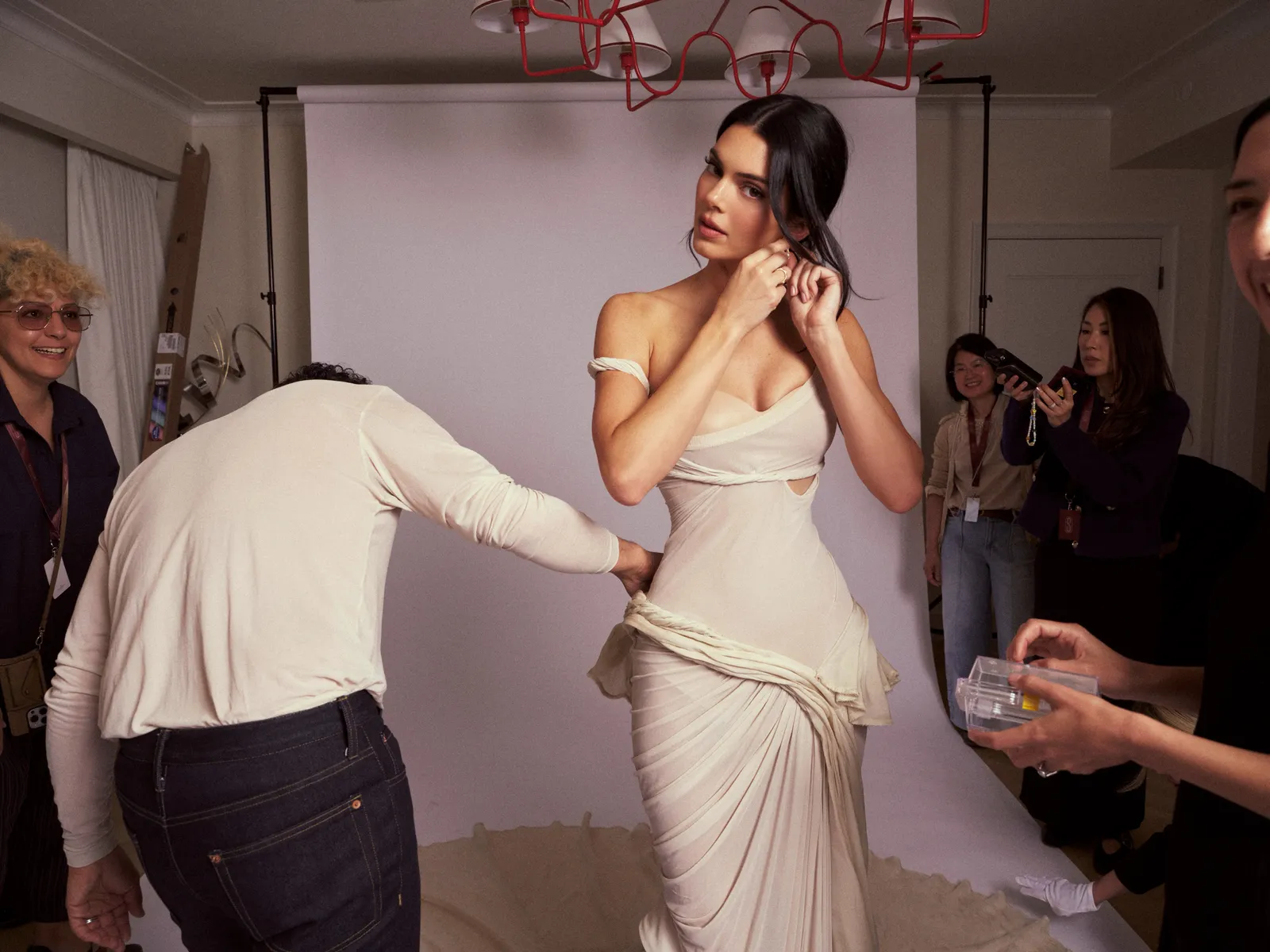 Kendall Jenner voor het Met Gala