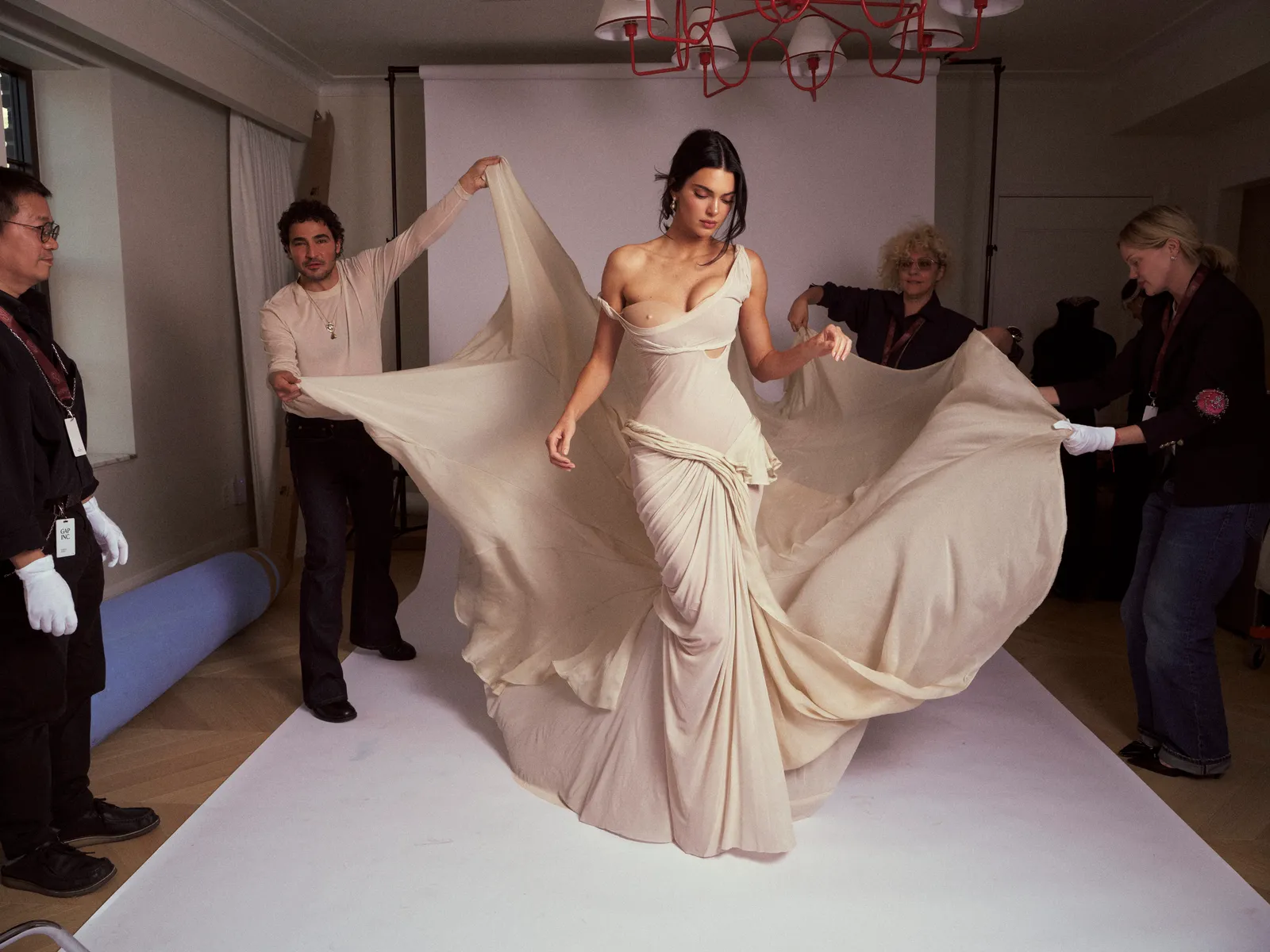 Kendall Jenner voor het Met Gala
