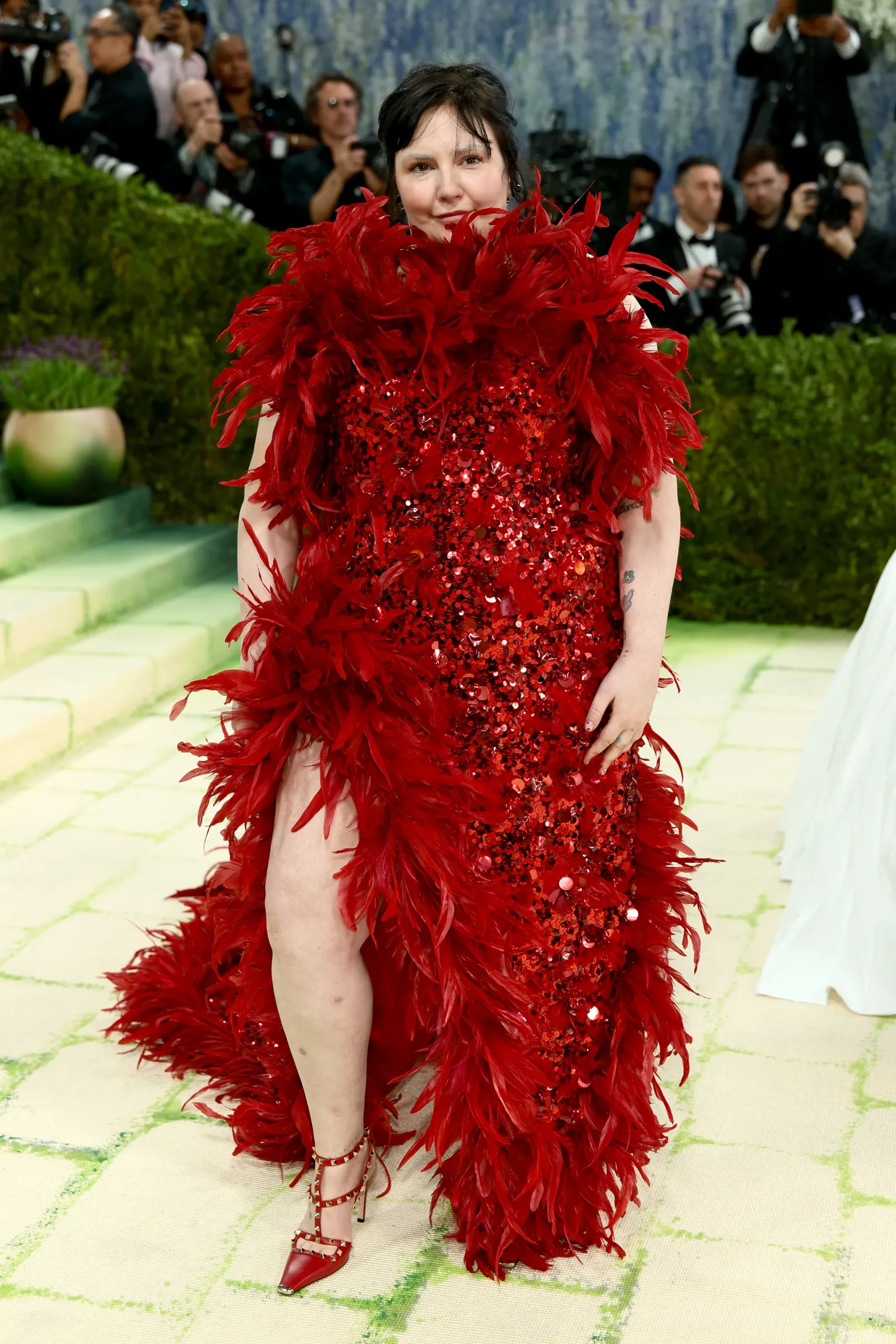 Lena Dunham in Valentino tijdens het Met Gala 2026