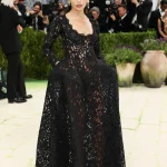 Zoe Kravitz op het Met Gala 2026 in Saint Laurent