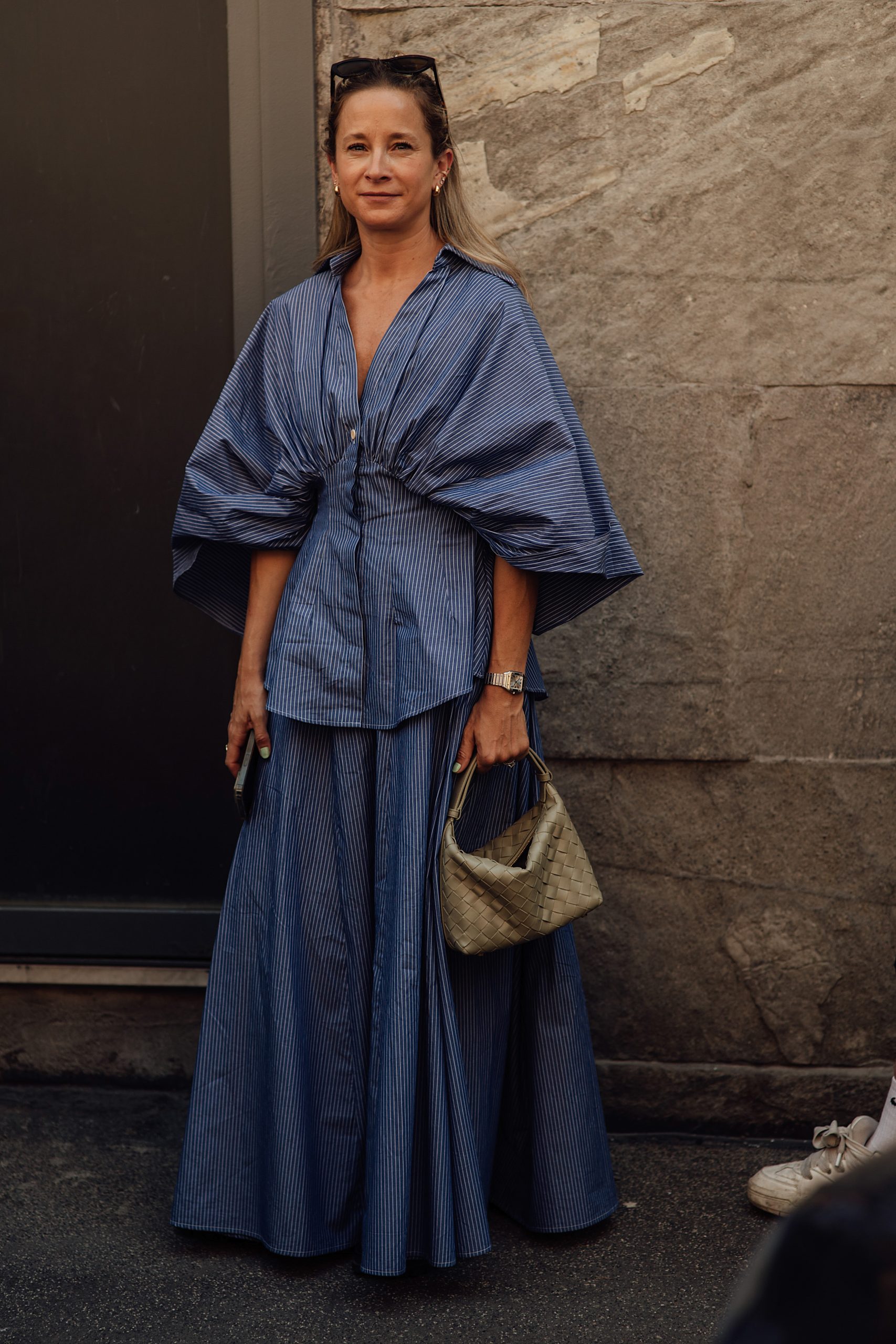 Streetstyle-outfitinspiratie voor tijdens een hittegolf