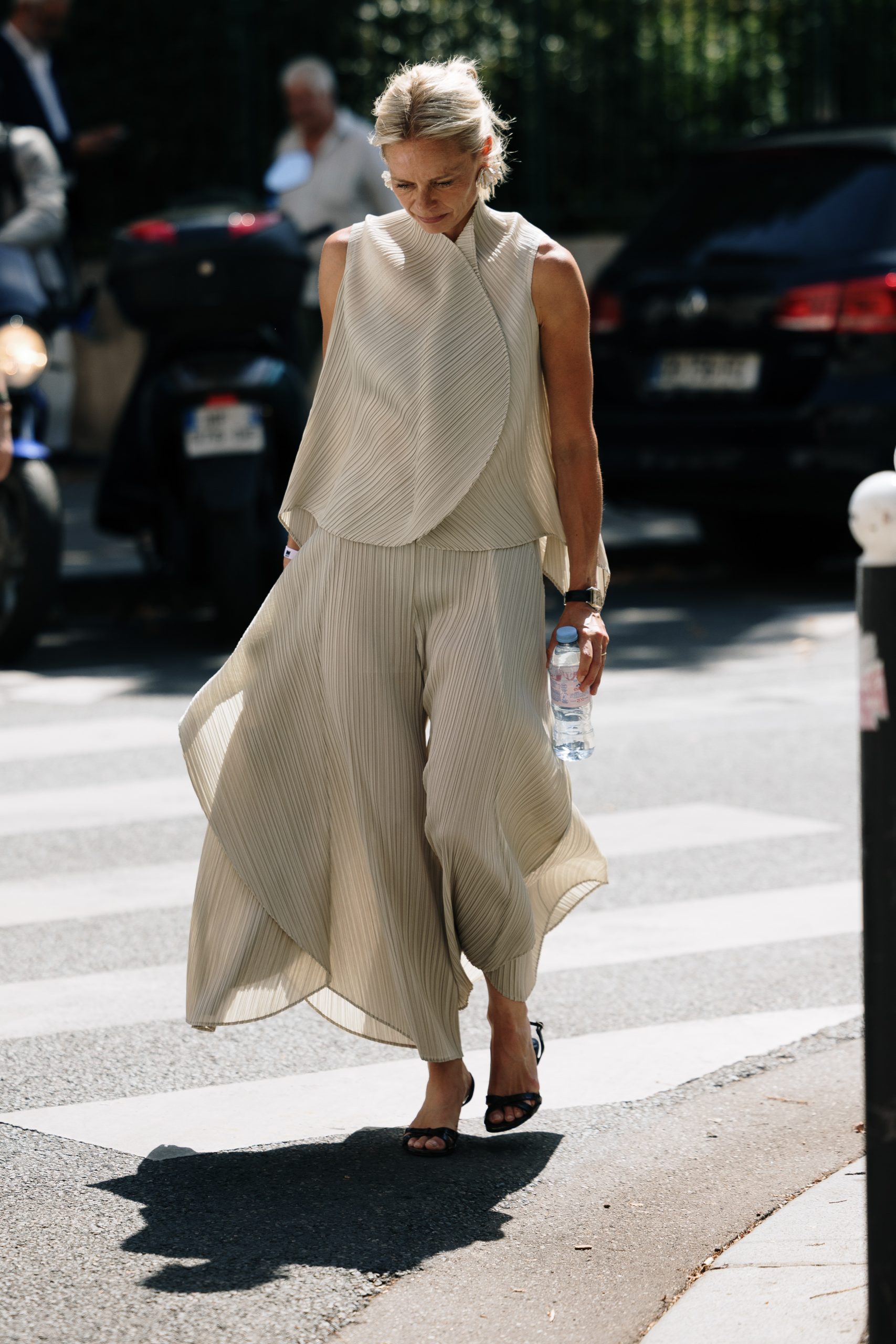 Streetstyle-outfitinspiratie voor tijdens een hittegolf