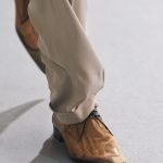 Doorschijnende schoenen bij Saint Laurent menswear lente/zomer 2027