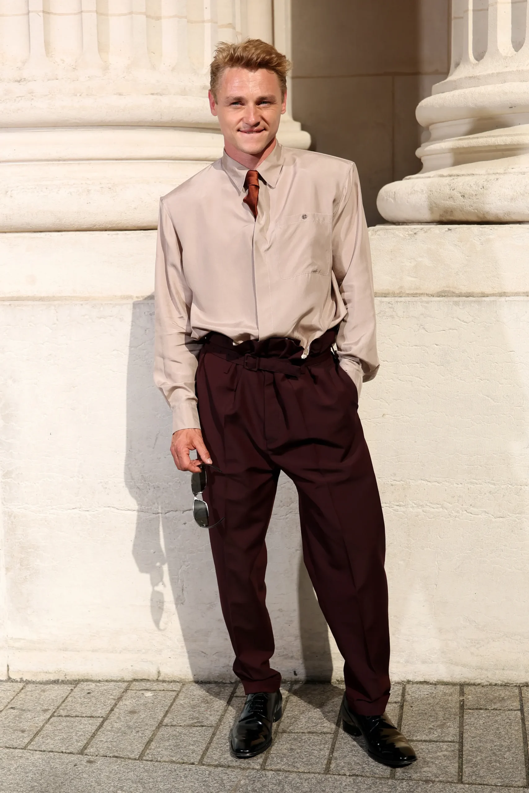 Ben Hardy bij Saint Laurent