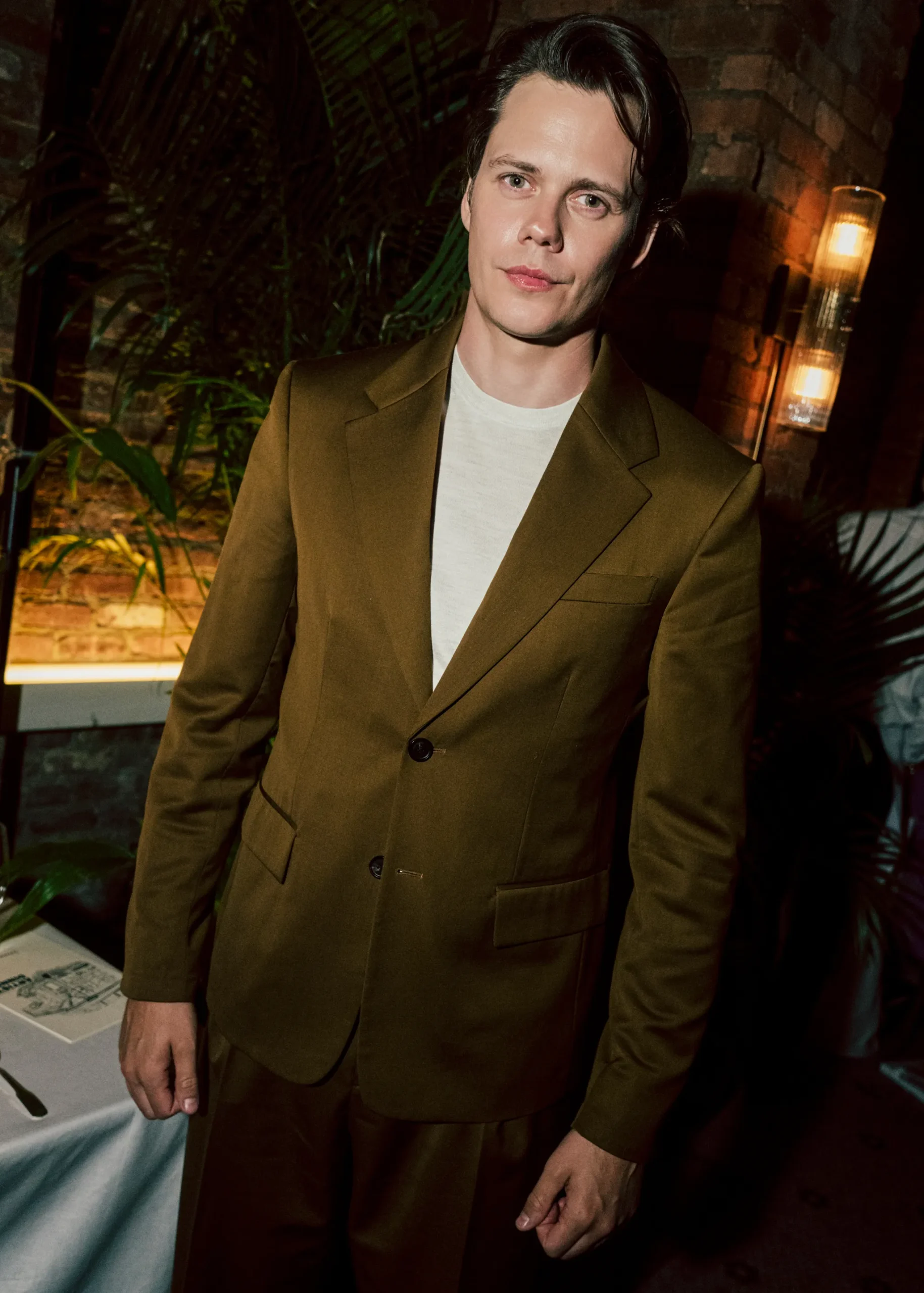 Bill Skarsgård bij het Chanel Tribeca diner 2026