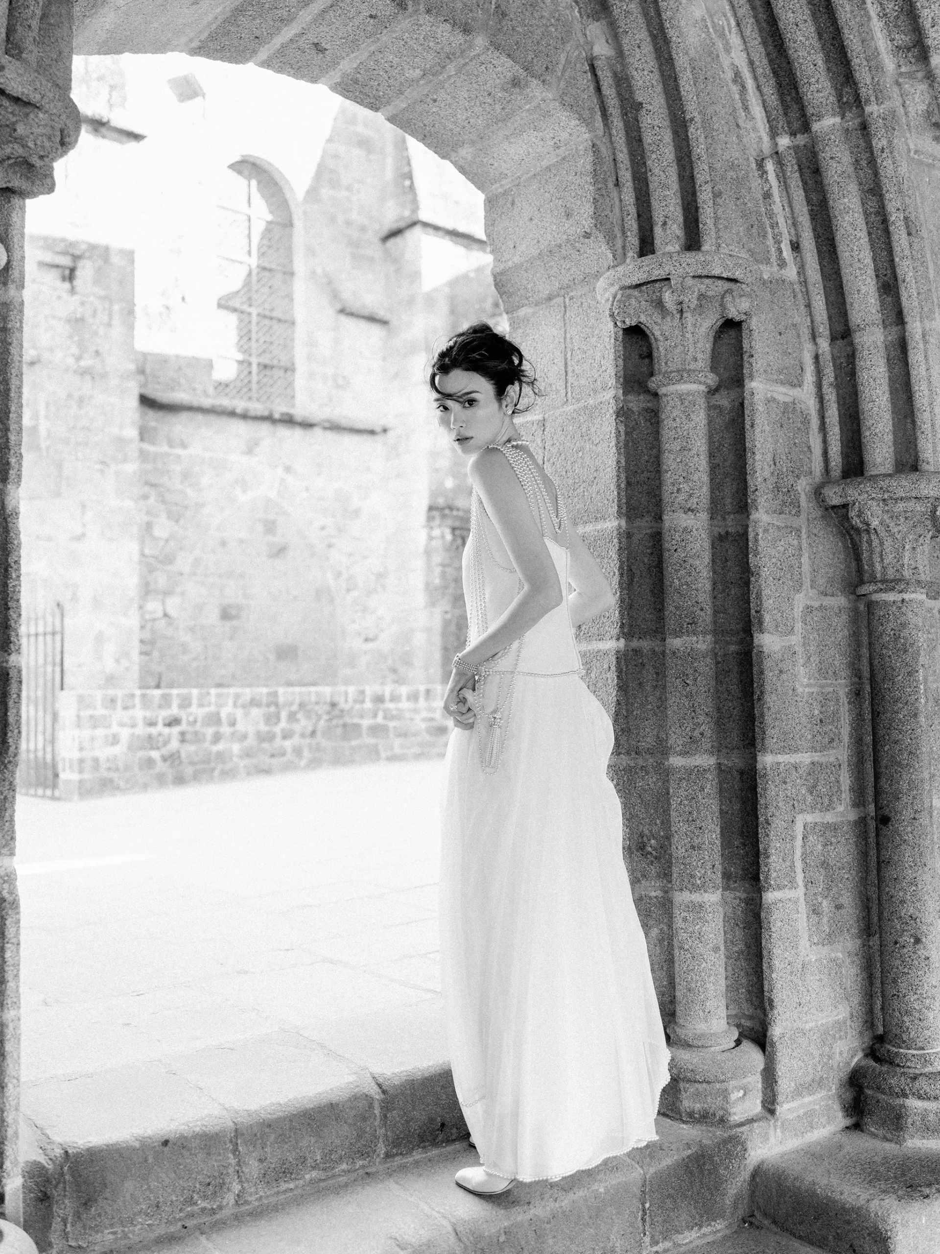 De bruiloft van Ming Xi op Mont-Saint-Michel