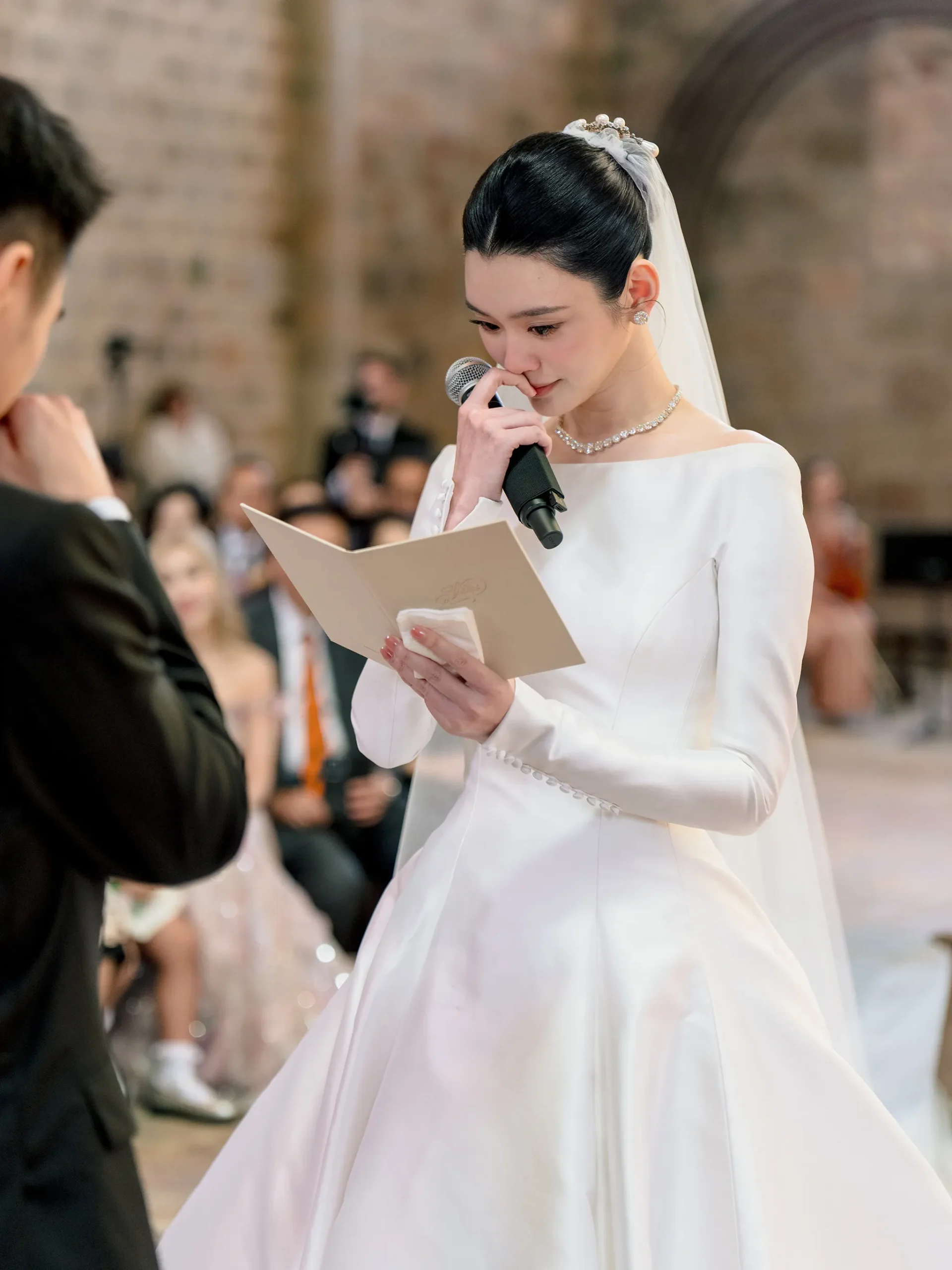 De bruiloft van Ming Xi op Mont-Saint-Michel