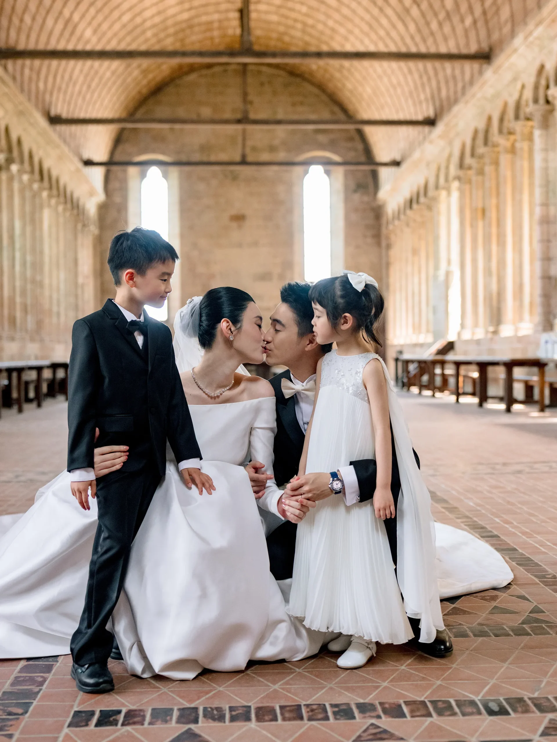 De bruiloft van Ming Xi op Mont-Saint-Michel