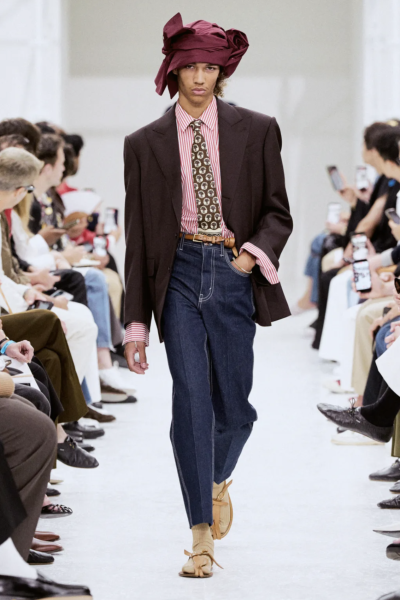 celines-nieuwe-menswearcollectie-is-meant-to-be-voor-harry-styles-398965
