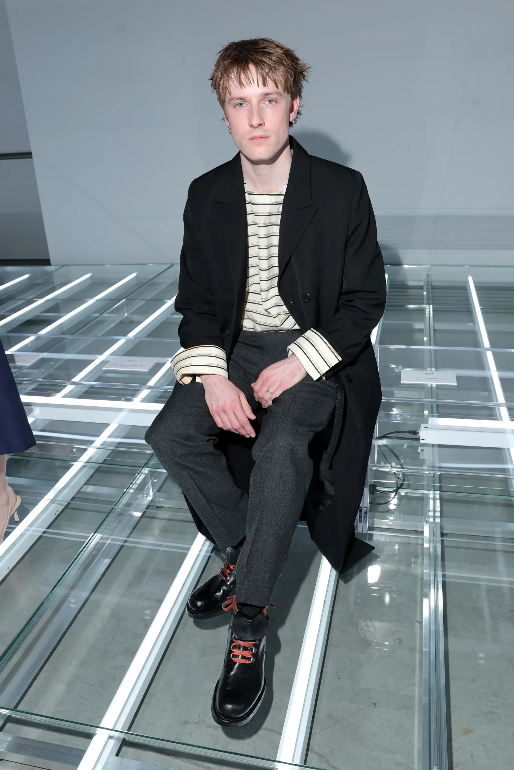 Louis Hofmann bij Prada