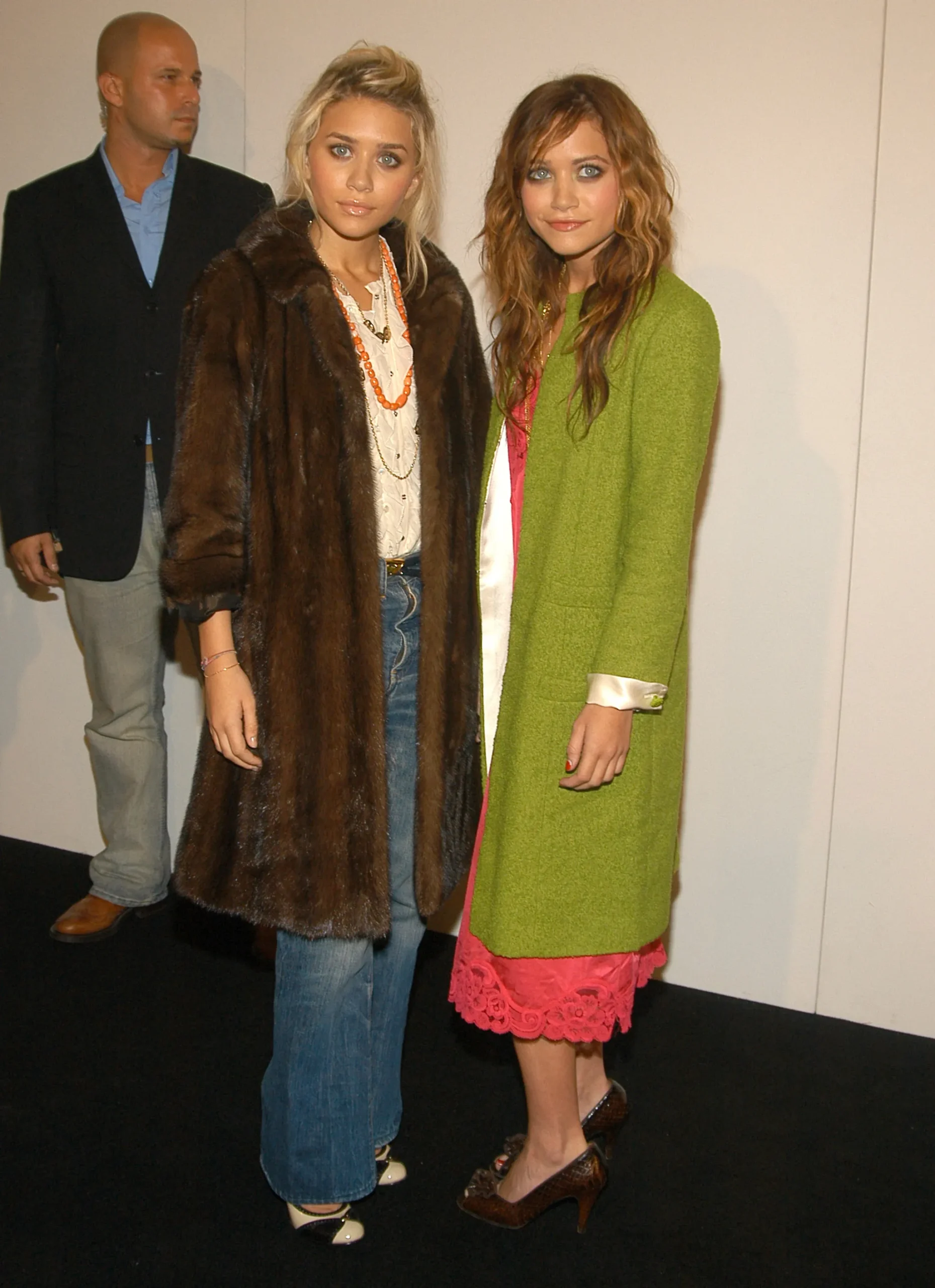 Mary Kate en Ashley 2004, bij de lente/zomer 2005 fashion week