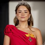 Prinses Ariane draagt voor het eerst een tiara tijdens het staatsbezoek van Japan in Nederland
