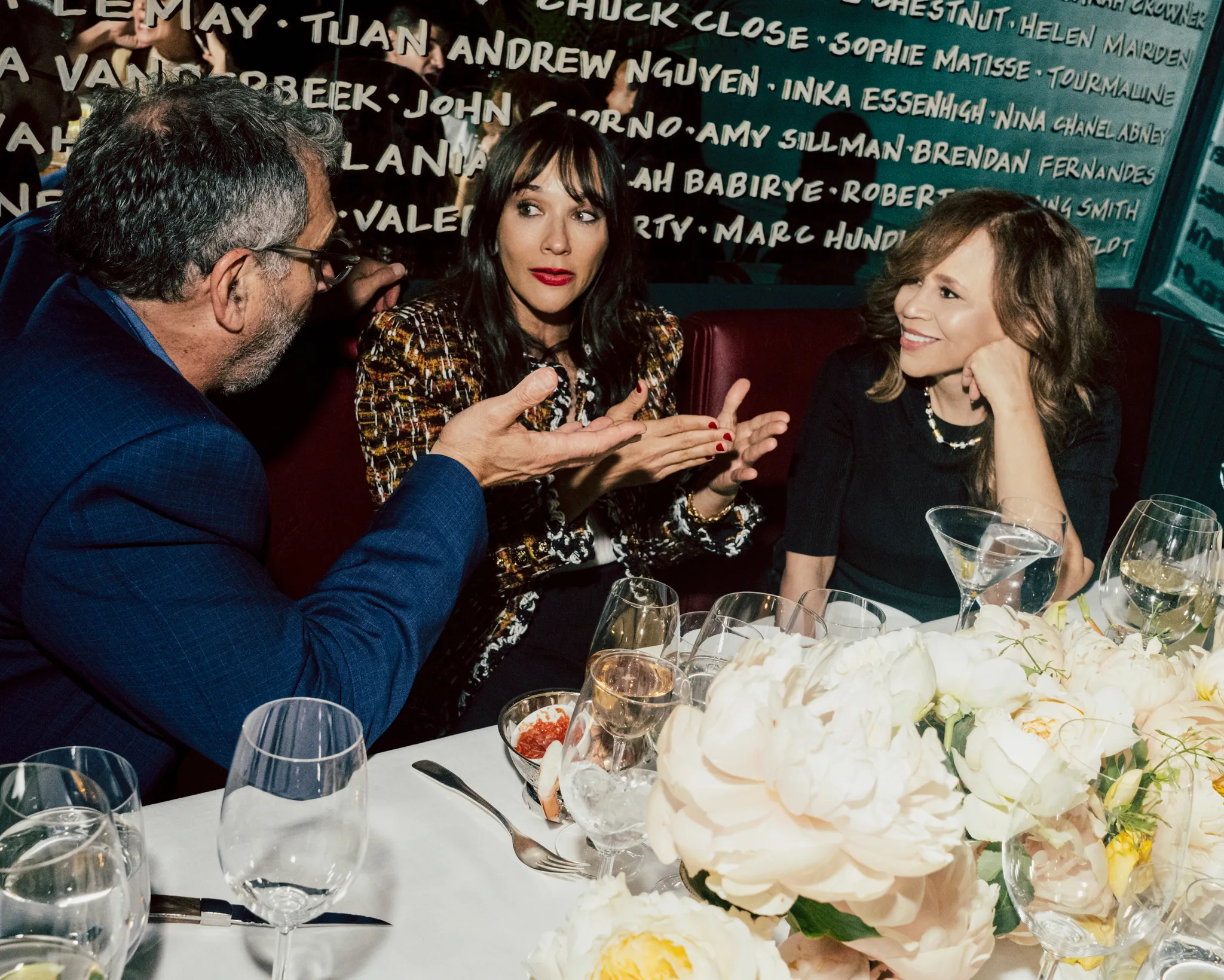 Rashida Jones en Rosie Perez bij Chanel Tribeca