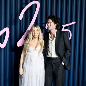 sienna-miller-en-oli-green-zijn-verloofd-396970