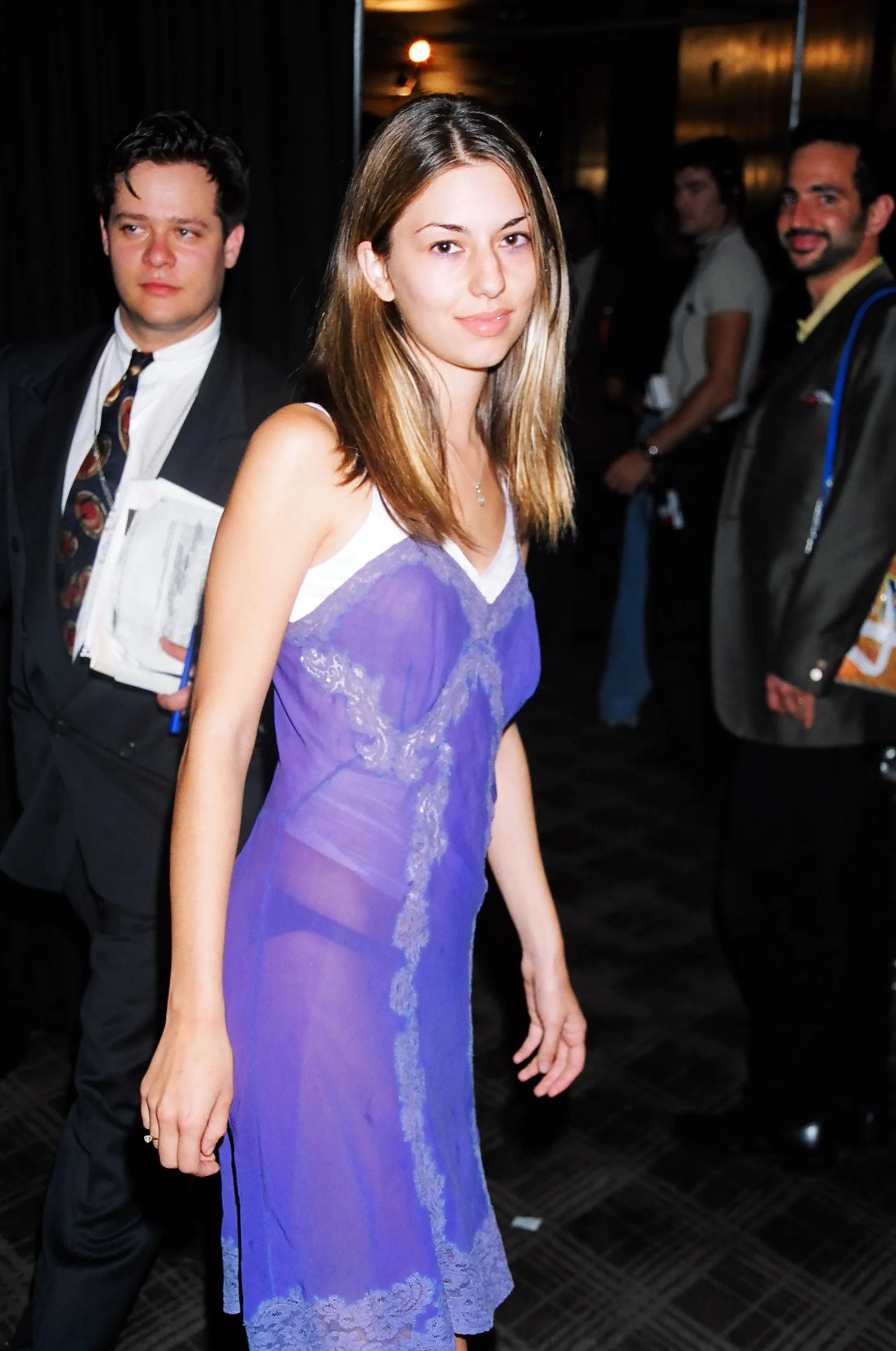 Sofia Coppola in een jaren negentig zomeroutfit