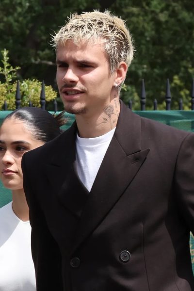 wie-wint-best-dressed-op-de-tribune-dit-zijn-de-beste-looks-van-celebs-op-wimbledon-2026-399131