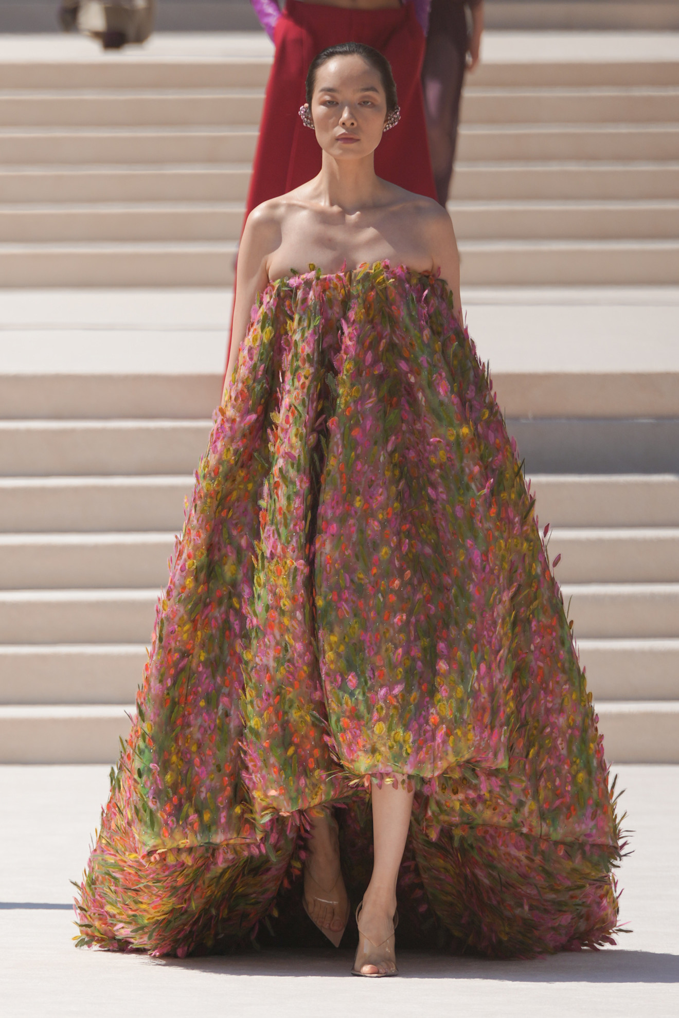Een look van Balenciaga couture herfst/winter 2026