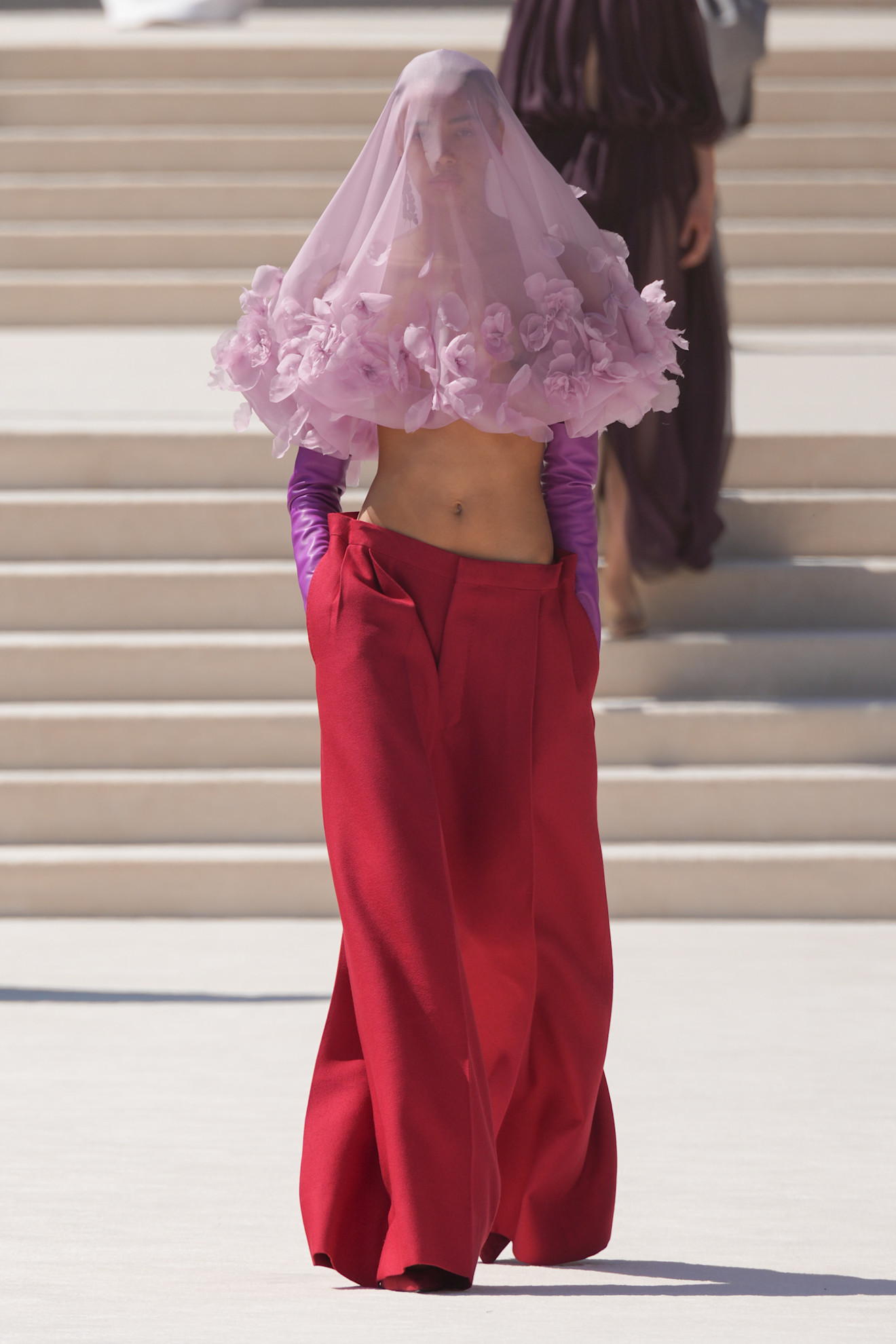 Een look van Balenciaga couture herfst/winter 2026