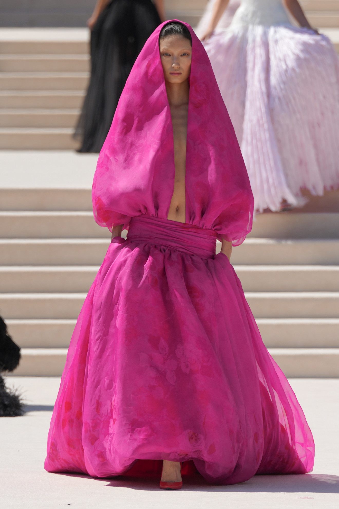 Een look van Balenciaga couture herfst/winter 2026