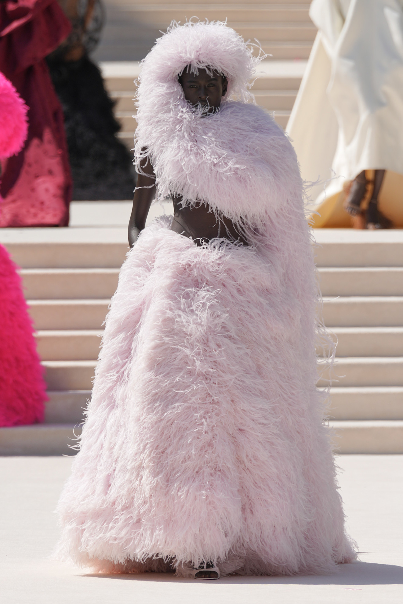 Een look van Balenciaga couture herfst/winter 2026