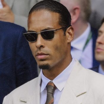 celebs-brachten-hun-fashion-a-game-naar-wimbledon-2026-alle-beste-looks-400429